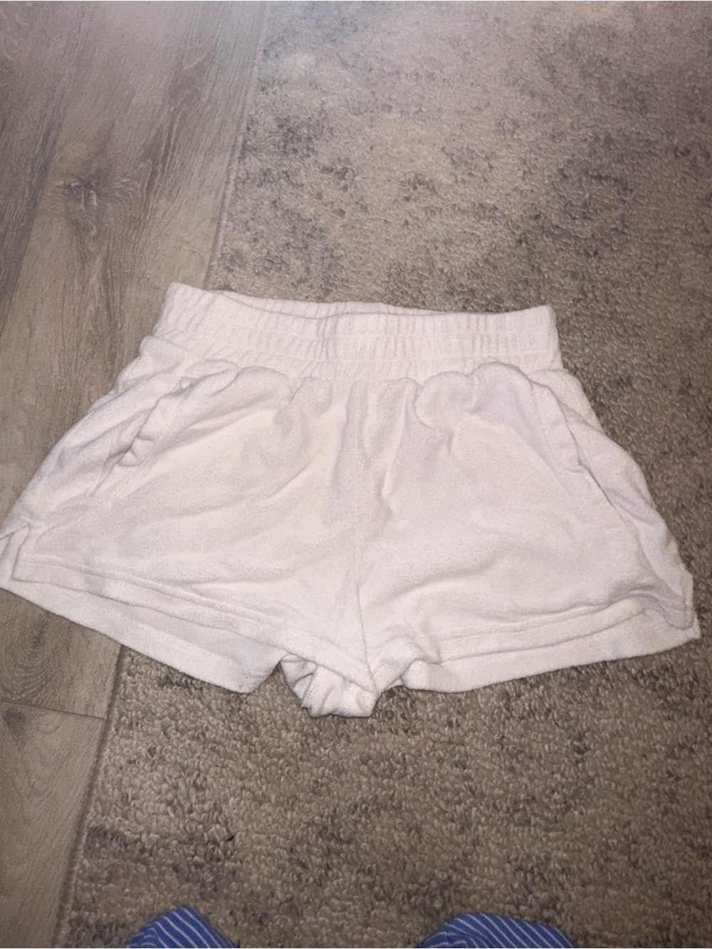 aerie White Elastic-Waist Women's Athletic Shorts